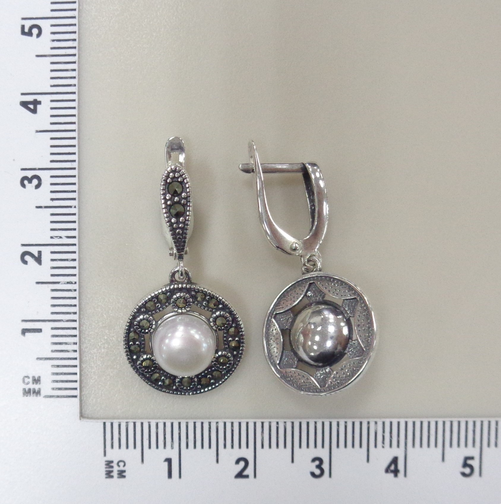 Серебряные серьги с жемчугом